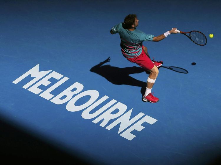 Wawrinka dan Federer Mulus ke Semifinal