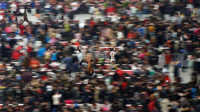 Ratusan Juta Warga China Mudik Massal Jelang Imlek