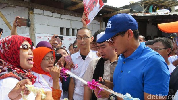 Sandiaga Uno di Tanjung Priok / 