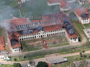 Polisi Brasil Buru 52 Napi yang Kabur Saat Kerusuhan Penjara