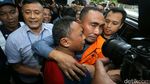 Bupati Buton Samsu Umar Resmi Ditahan KPK