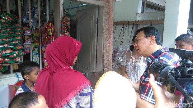 Ahok minta warga Ulujami pindah /