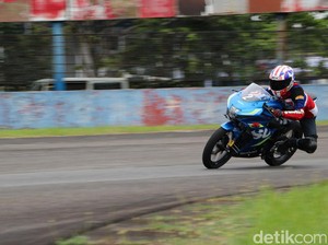 Pembuktian Suzuki GSX-R 150