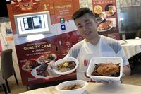 Di Singapura Chilli Crab Kini Bisa Dinikmati Hangat dari Vending Machine
