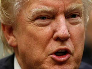 900 Pejabat Deplu AS Teken Memo Protes Kebijakan Imigrasi Trump