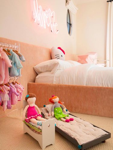 Foto: Mengintip Isi Kamar Putri Kourtney Kardashian