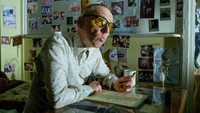 Spud menjadi pusat perhatian dalam film ini, lewat tingkah dan dialognya tersebut. (Dok. Jaap Buitendijk/CTMG, Inc.)