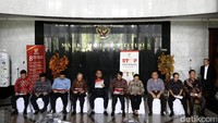 Jika Patrialis resmi diberhentikan, Arief berharap kekosongan itu segera diisi karena MK memiliki sejumlah agenda, seperti judicial review maupun momen pilkada serentak yang akan digelar.
