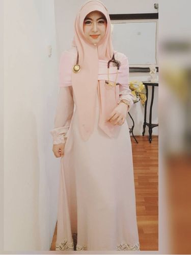 Hijab Syari Ala Oki Setiana Dewi Dunia Ilmiyah