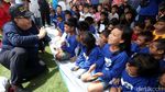 Menkop Tebar Benih Ikan di Danau Batur Bali