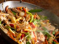 Resto Ini Picu Kemarahan Netizen Usai Klaim Sajikan Masakan China Sehat
