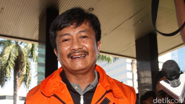 Kepala SKK Migas non aktif Rudi Rubiandini menjalani pemeriksaan oleh penyidik KPK