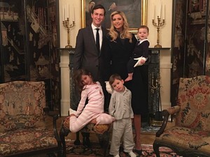 Bangganya Donald Trump Saat Anak Ivanka Trump Nyanyi Bahasa China