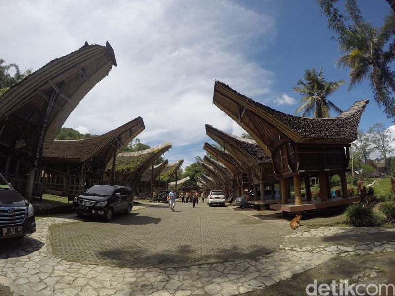 Tongkonan, rumah adat orang Toraja
