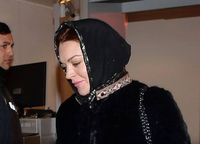 Sempat Berhijab, Lindsay lohan Kembali Tampil Seksi di Instagram