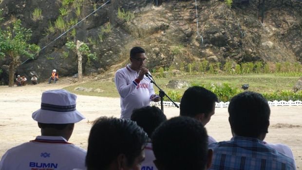 Dirut ITDC menyampaikan sambutan di peresmian signage Kuta Mandalika (Kurnia/detikTravel)