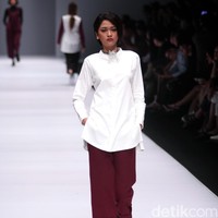 Koleksi Brand dari IKYK for Zalora dengan mengusung tema The Urbanist di Jakarta Fashion Week 2017. Senayan City. Jakarta. [Foto: Mohammad Abduh/Wolipop]