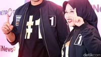 Pada debat ronde pertama pada 13 Januari lalu para cagub-cawagub DKI dinilai masih terlalu berhati-hati. Masih ragu untuk saling serang dan saling bertarung gagasan dan adu fakta.