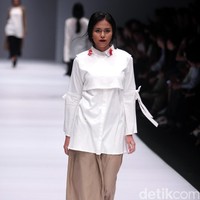 Koleksi Brand dari IKYK for Zalora dengan mengusung tema The Urbanist di Jakarta Fashion Week 2017. Senayan City. Jakarta. [Foto: Mohammad Abduh/Wolipop]