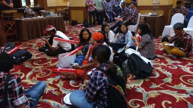 Di Keriuhan Pendukung Cagub DKI, Once: Saya Harap Debat Lugas