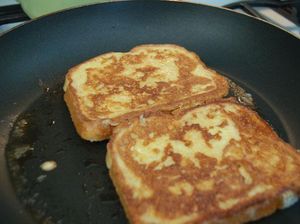 5 Topping Roti Panggang Ini Bikin Gendut, Begini Kata Pakar!