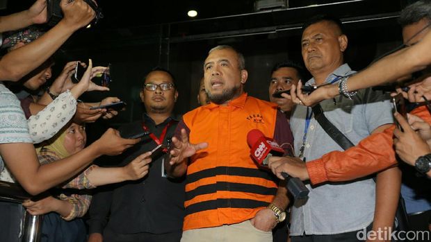 Caddy Golf Patrialis Akbar Tak Tahu Anggita yang Ikut Terjaring KPK