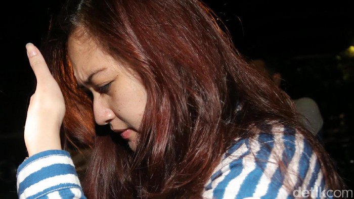 Anggita Diberi Mobil Sebelum Patrialis Akbar Pergi Umrah