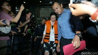 Ng Feni, ditetapkan sebagai tersangka pemberi suap kepada Hakim MK Patrialis Akbar.