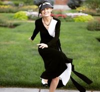 5 Fashion Blogger Populer di Usia 50-an, Tak Kalah Keren dari yang Muda