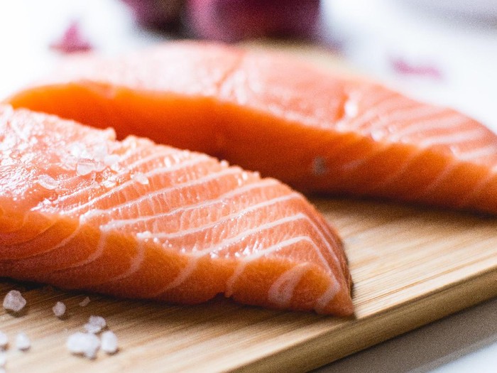 Salmon adalah salah satu sumber omega-3 terbaik. Foto: iStock Salmon adalah salah satu sumber omega-3 terbaik. Foto: iStock
