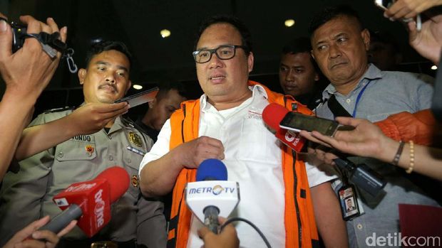 Pengusaha Daging Sapi Diperiksa KPK terkait Patrialis Akbar