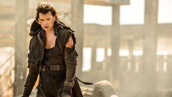 Aksi Mila Jovovich di Resident Evil: The Final Chapter Aksi Mila Jovovich di Resident Evil: The Final Chapter