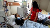 Pihak rumah sakit tengah menyapa para pasien. Dok, Siloam.