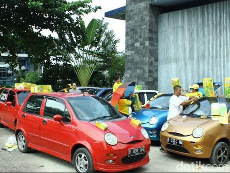 Tak Ada APM, Pengguna Chery QQ Comot Onderdil dari Mobil 