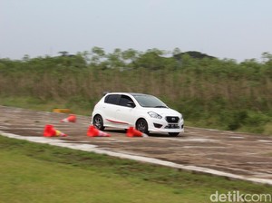 Datsun GO Panca Diajak Mini Drag Race dan Gymkhana
