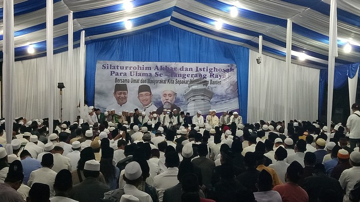 Jelang Pemilihan, Cagub Banten Wahidin Istigasah Bersama Ulama