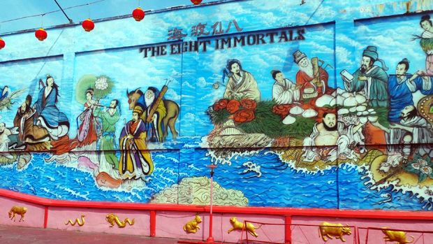  Lukisan The Eight Immortals di luar kelenteng (Wahyu/detikTravel)