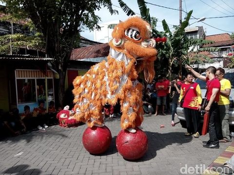 Perayaan imlek di Kampung Tambak Bayan