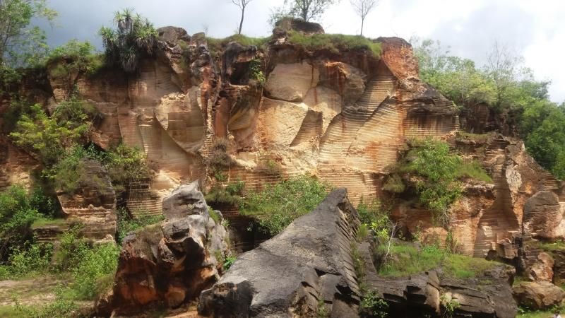 Bukit Arosbaya, spot foto unik di Madura