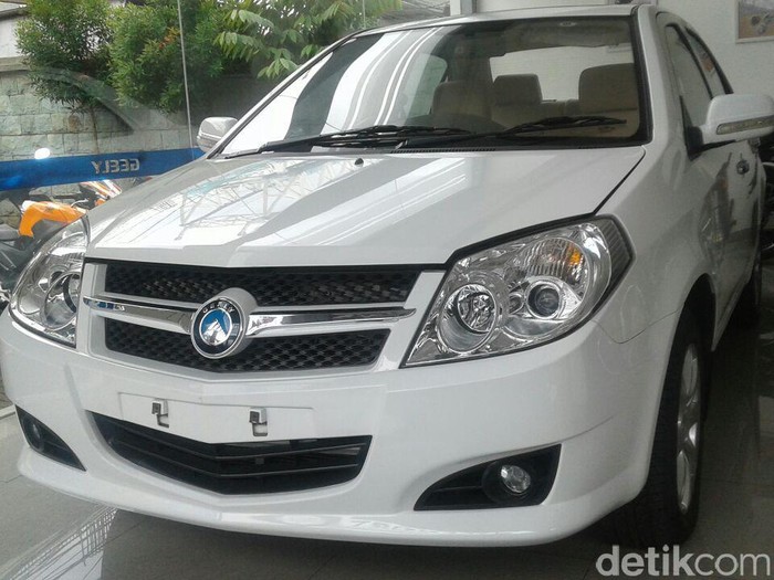 Vakum Hampir Dua Tahun, Geely Ingin Kembali Eksis di Indonesia