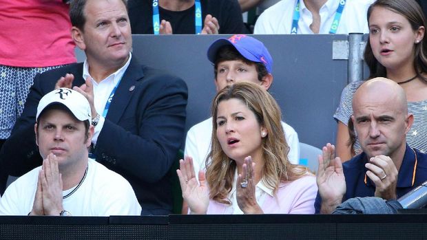 Mirka Federer, istri Roger Federer, mendukung dari tribun 