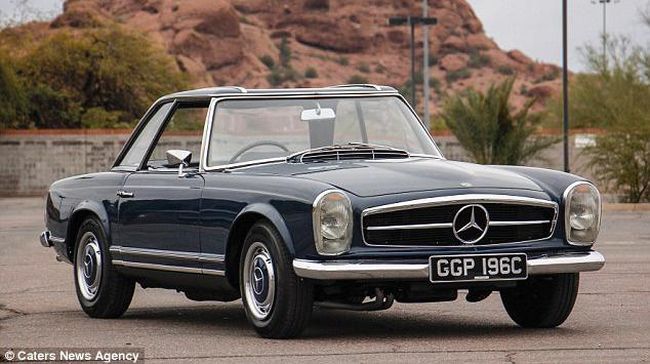 Mobil Bekas John Lennon Dilelang Mulai Rp 6,6 Miliar, Minat? Mobil Bekas John Lennon Dilelang Mulai Rp 6,6 Miliar, Minat?
