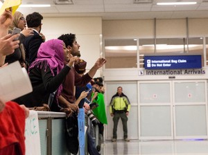Kanada Tawarkan Bantuan Bagi yang Telantar Akibat Kebijakan Trump