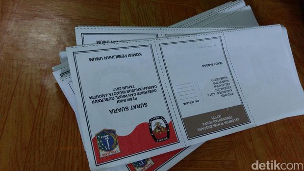 Proses penyortiran surat suara / 