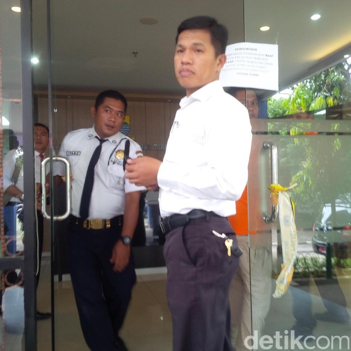 Geledah Kantor Dinas Penanaman Modal, Polisi Ambil Server Komputer dan CCTV
