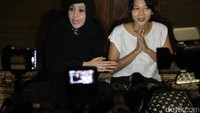 Mey Chan memutuskan bertolak ke Australia untuk ikut dengan sang suami. Pool/Ismail/detikFoto.