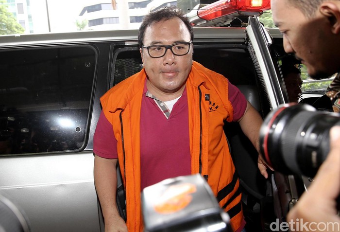 Penyuap Patrialis Akbar Dicocokkan Suaranya Saat Penyidikan