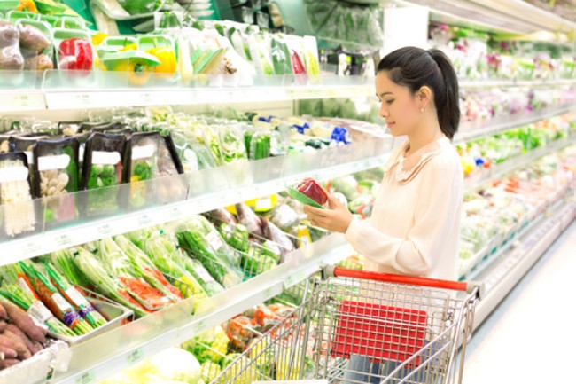 Mau Jalani Pola Makan Sehat? Perhatikan 6 Tips Saat Berbelanja Makanan