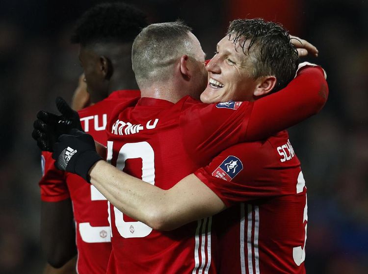 MU Gilas Wigan 4-0