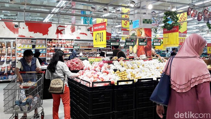 Tawaran Produk Segar Bandeng Sampai Jeruk di Transmart